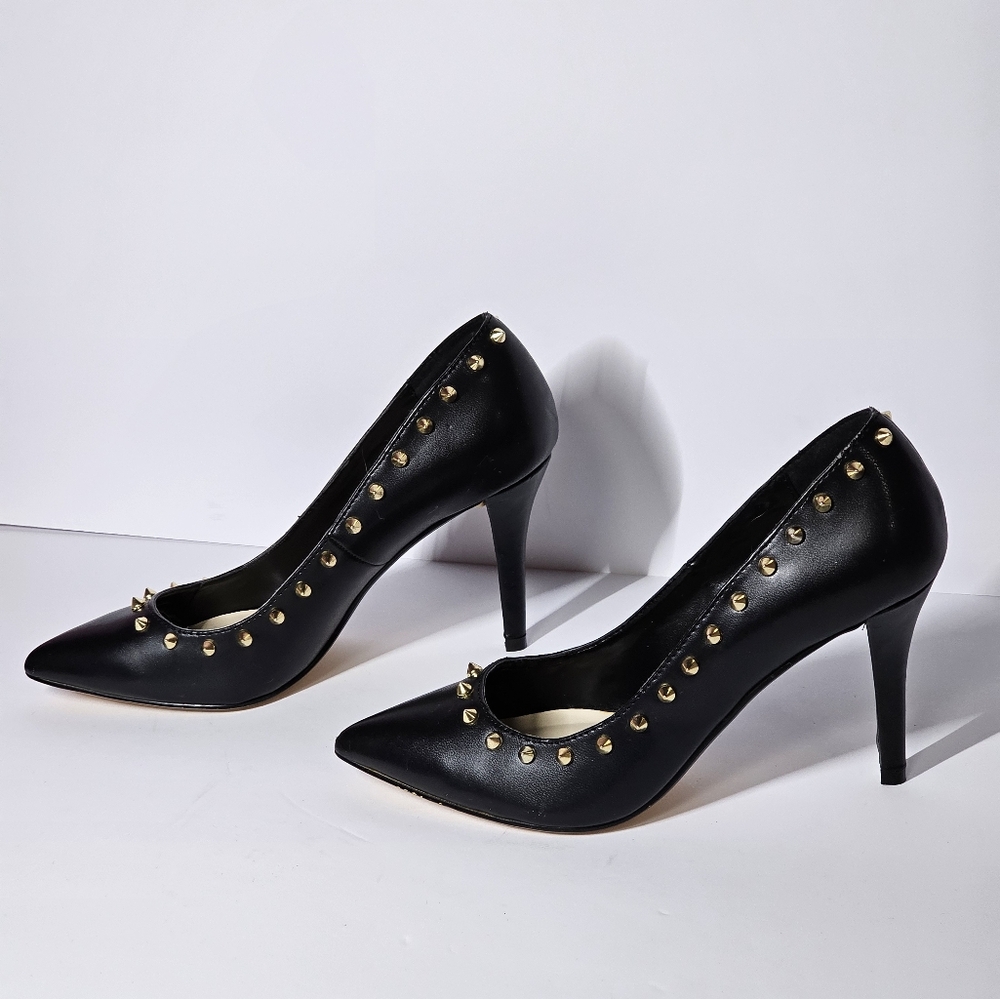 Kardashian Kollection Black and Gold Stiletto Heels